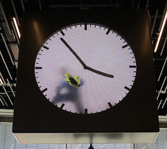 Schiphol Clock 1