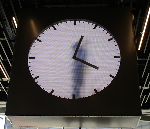 Schiphol Clock 4