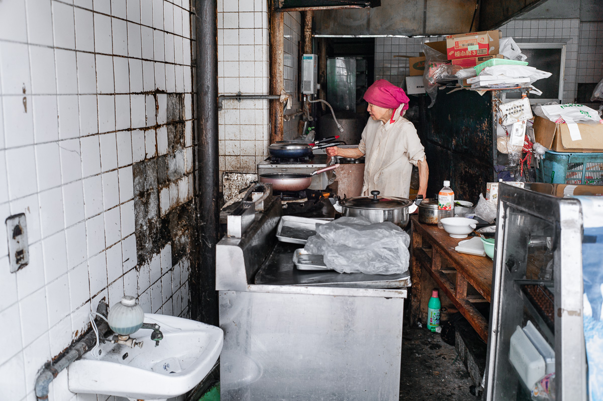 Tokyo through the lens of Lee Chapman 3